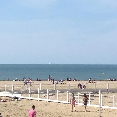 Au Soleil Couchant Trouville-sur-Mer Exterior foto