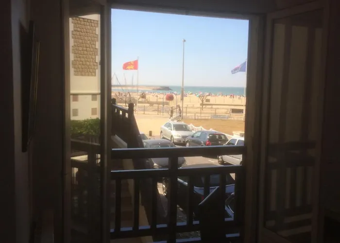 Au Soleil Couchant
